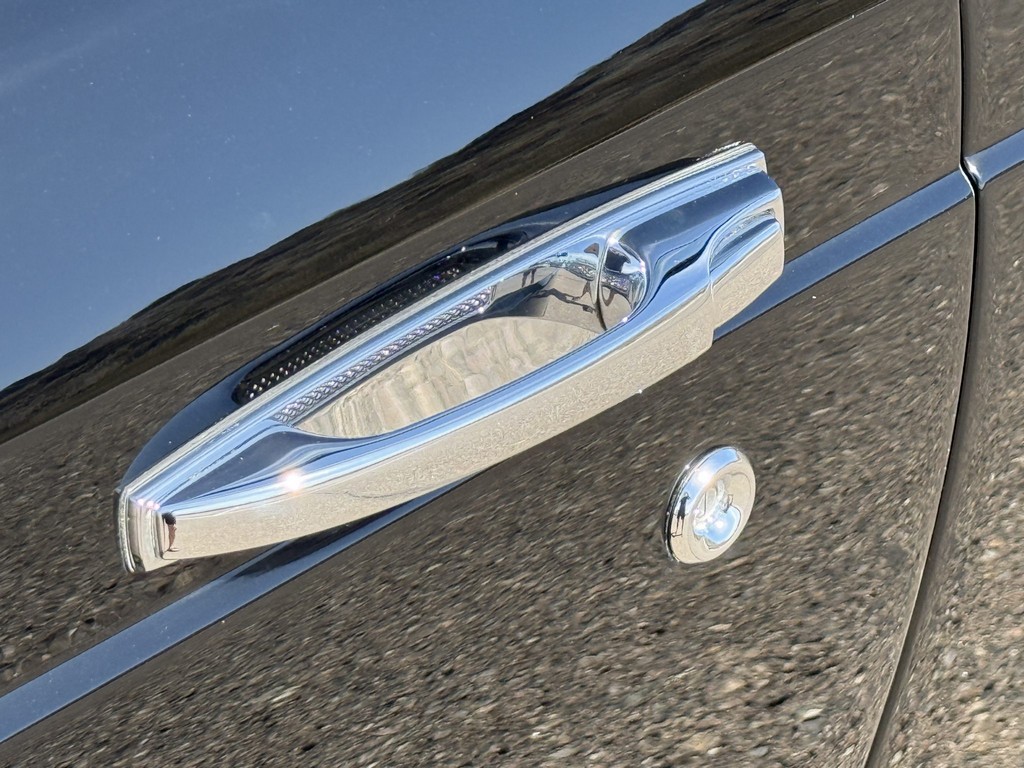 2008 Bentley Azure - Image 40