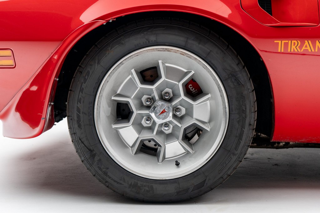 1972 Pontiac Firebird – 455ci V8, 5-Speed Manual, One-Owner - Image 61