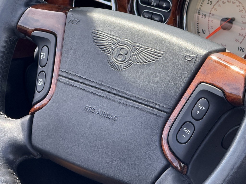 2008 Bentley Azure - Image 70