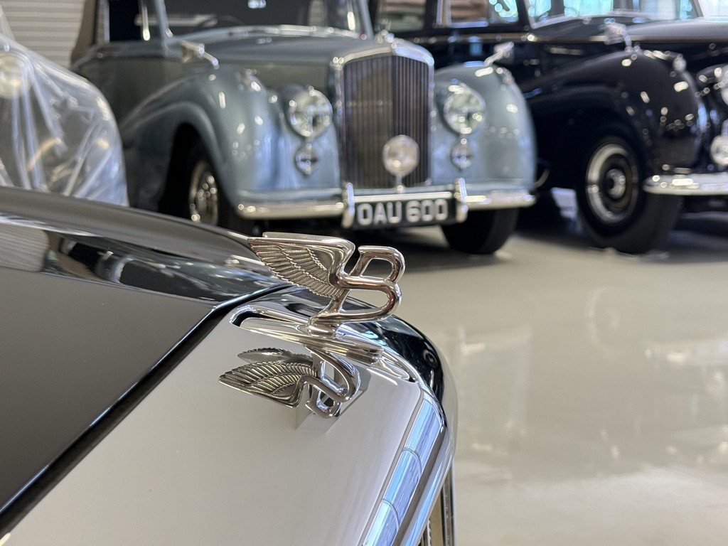 2008 Bentley Azure - Image 110