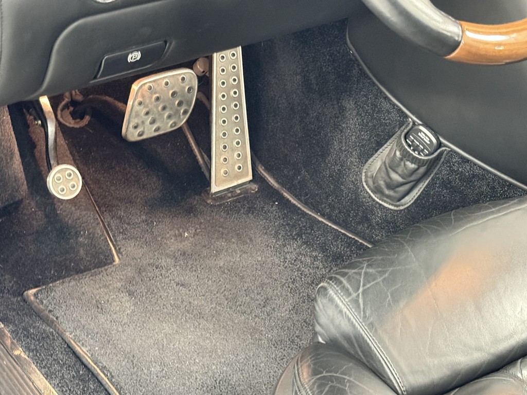 2008 Bentley Azure - Image 119