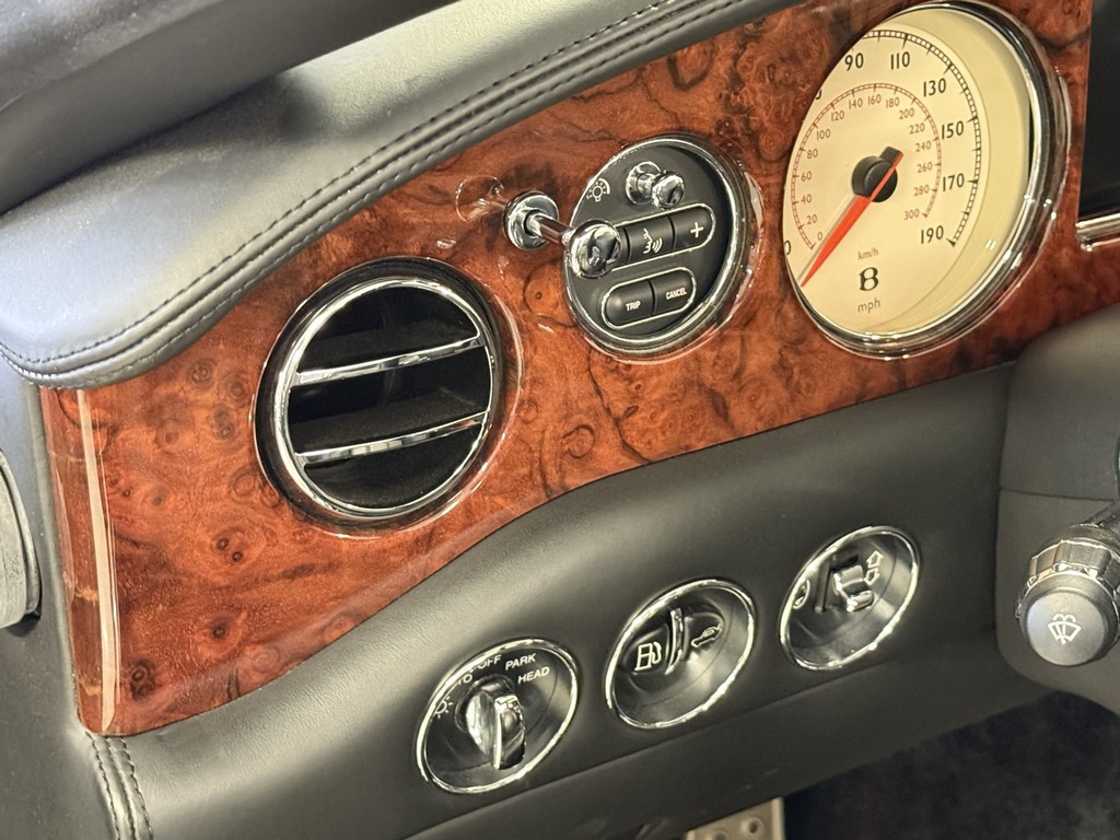 2008 Bentley Azure - Image 121