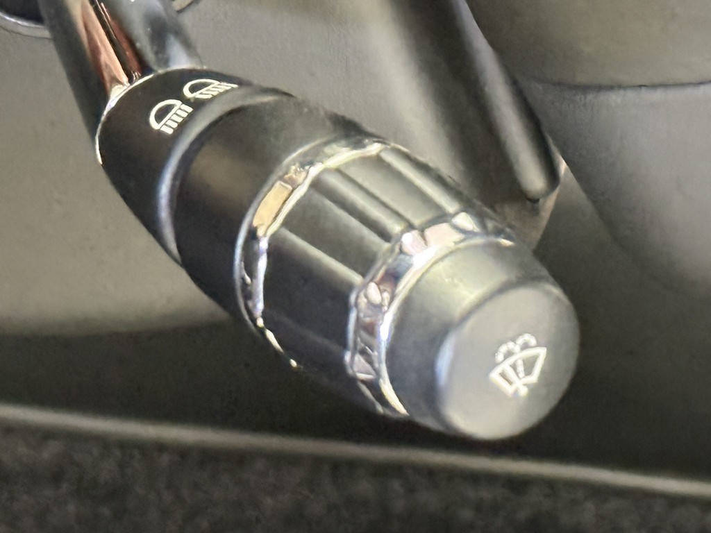 2008 Bentley Azure - Image 122