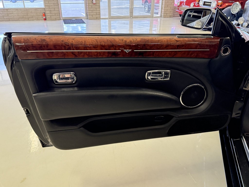 2008 Bentley Azure - Image 129