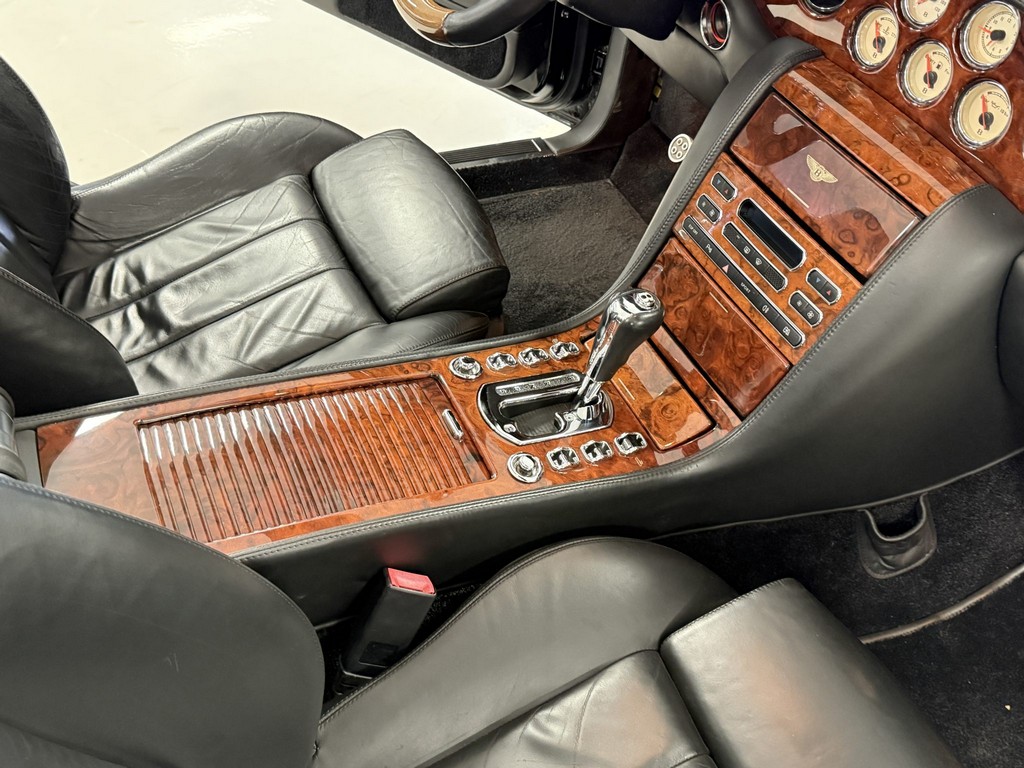 2008 Bentley Azure - Image 149