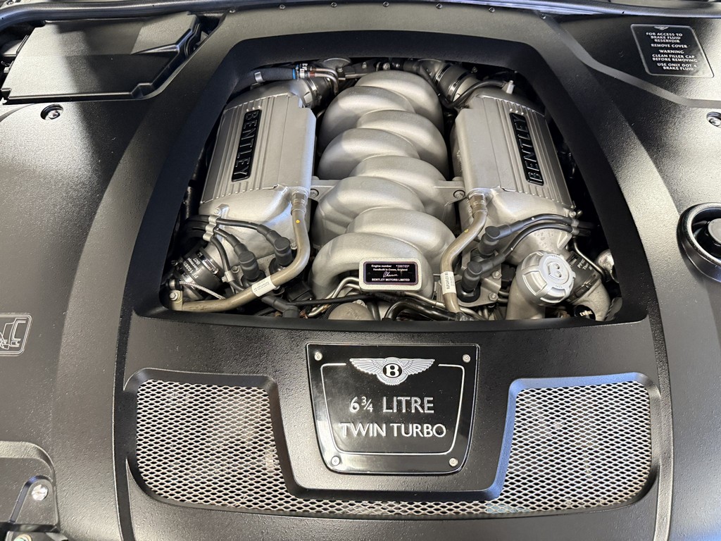 2008 Bentley Azure - Image 155