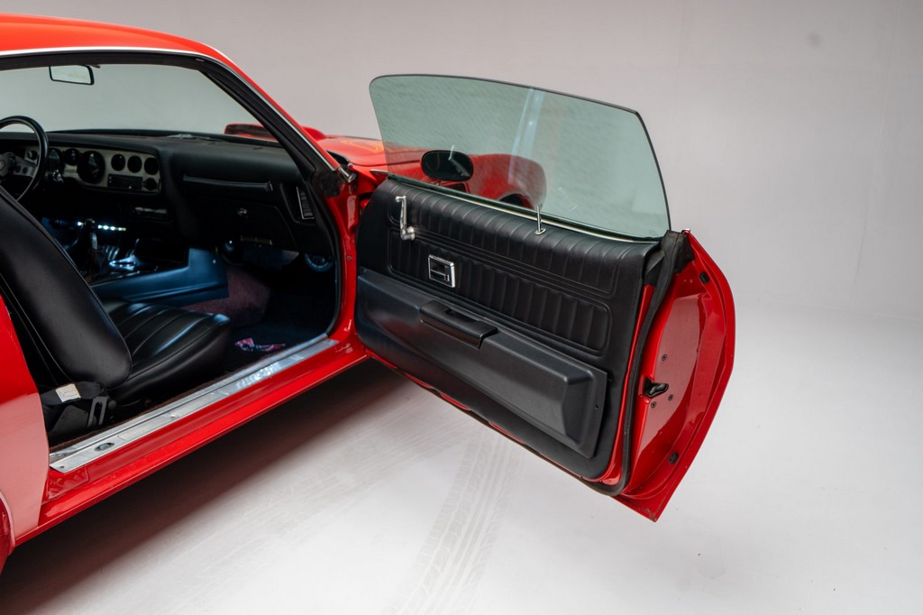 1972 Pontiac Firebird – 455ci V8, 5-Speed Manual, One-Owner - Image 139