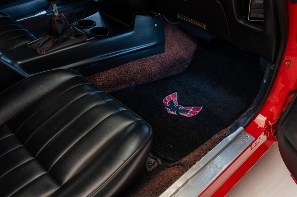 1972 Pontiac Firebird – 455ci V8, 5-Speed Manual, One-Owner - Image 147
