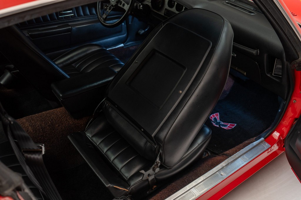 1972 Pontiac Firebird – 455ci V8, 5-Speed Manual, One-Owner - Image 157