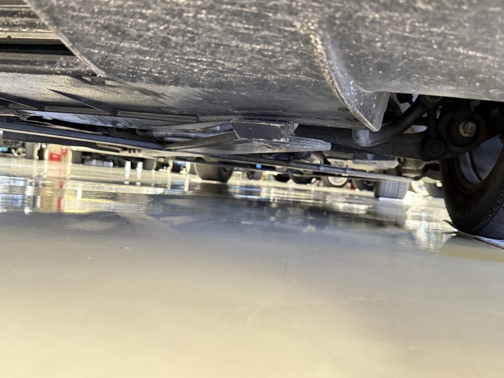 2008 Bentley Azure - Image 173