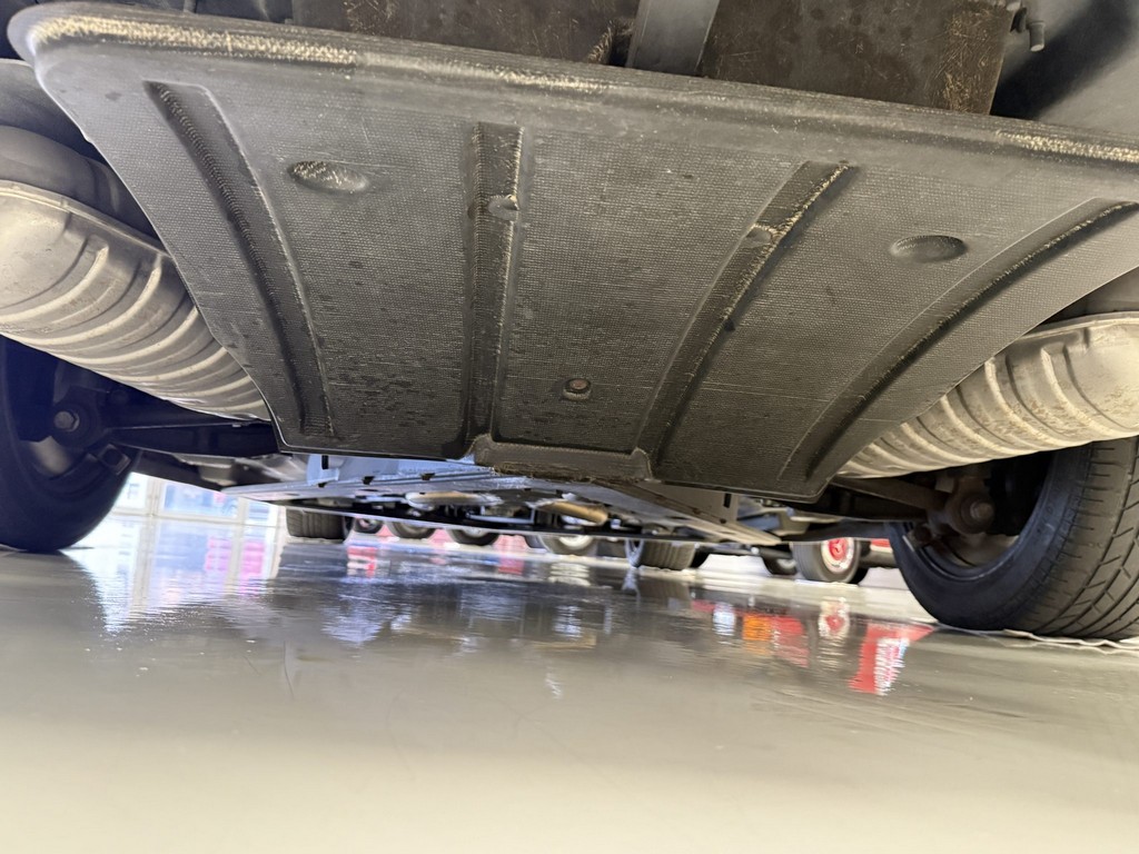 2008 Bentley Azure - Image 179