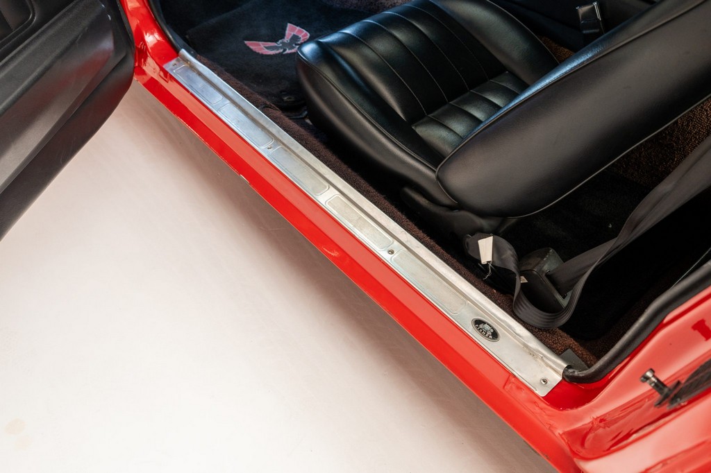 1972 Pontiac Firebird – 455ci V8, 5-Speed Manual, One-Owner - Image 170