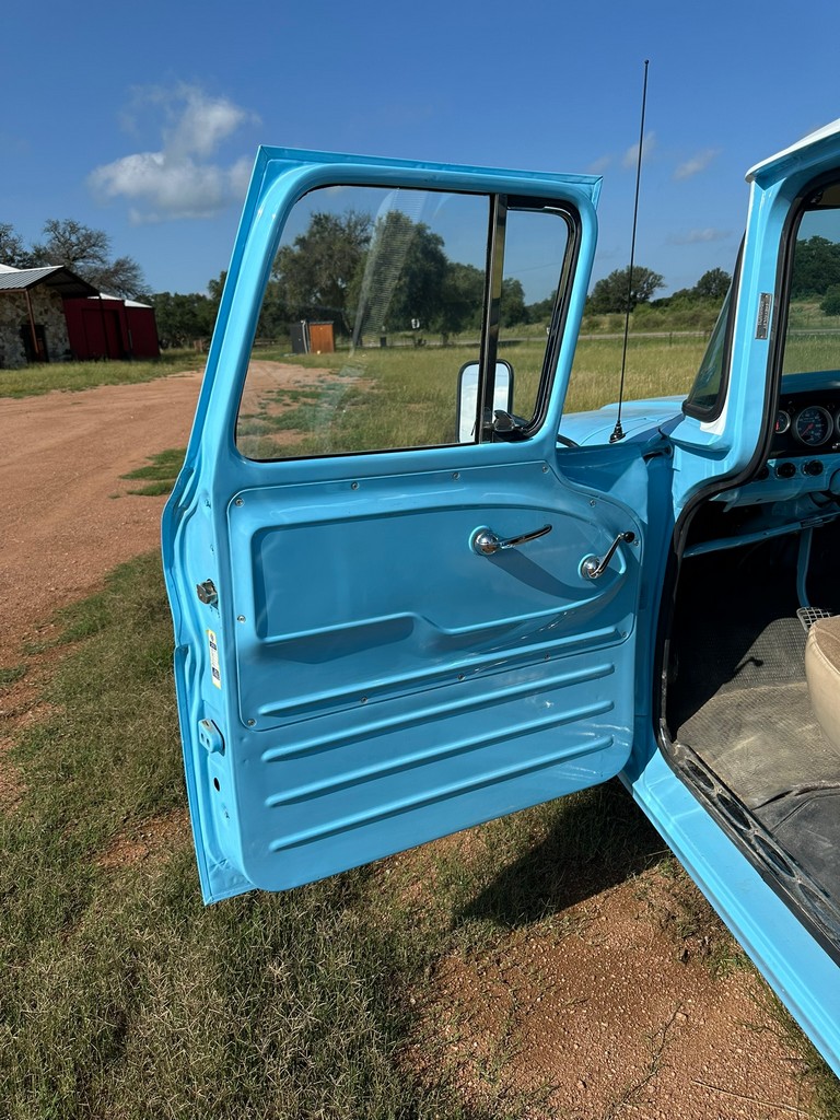1962 Chevrolet C10 Stepside Pickup – 350ci V8 Swap, Automatic, 4k Miles - Image 20
