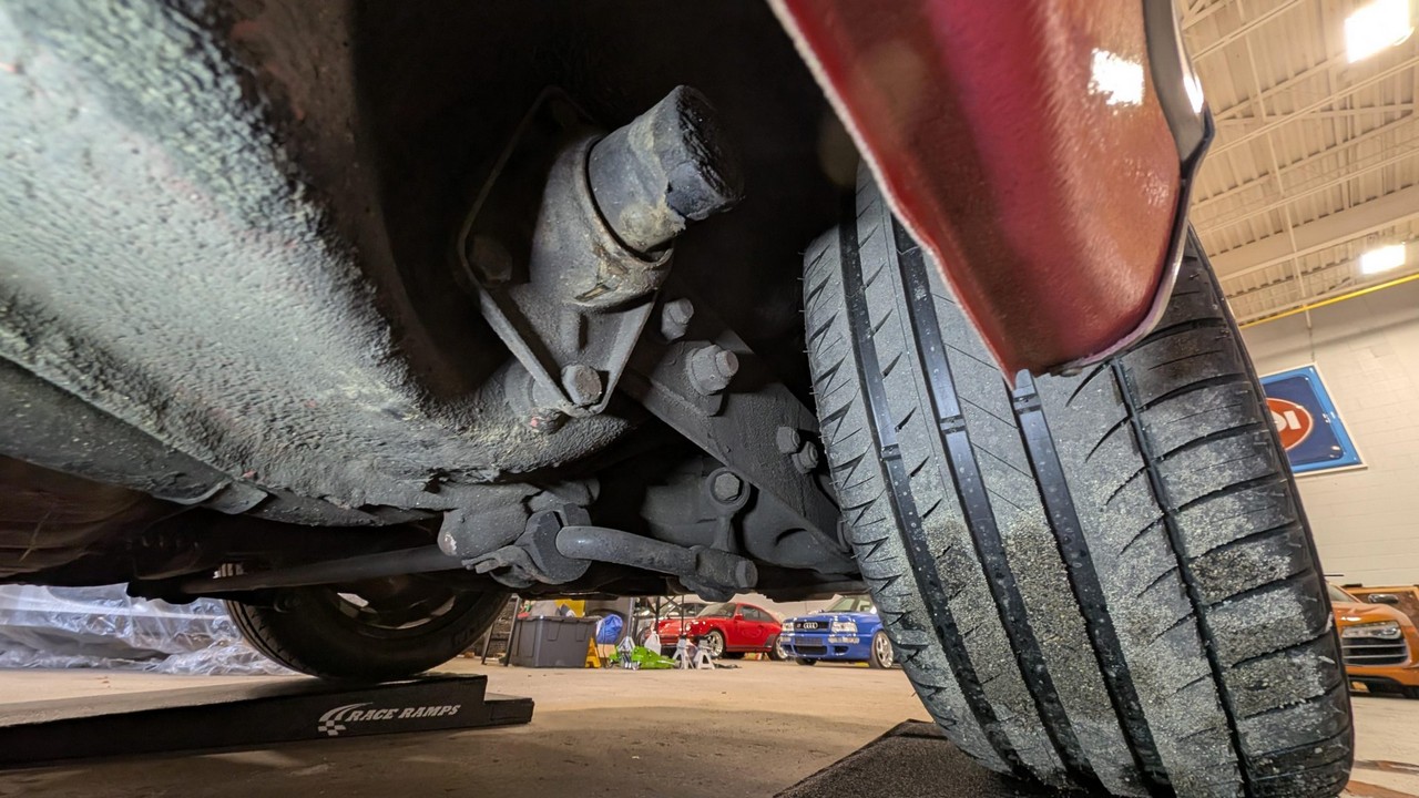 1985 Porsche 911 Carrera Cabriolet – 3.2L Flat-Six, 915 5-Speed Manual, 50k Miles - Image 9