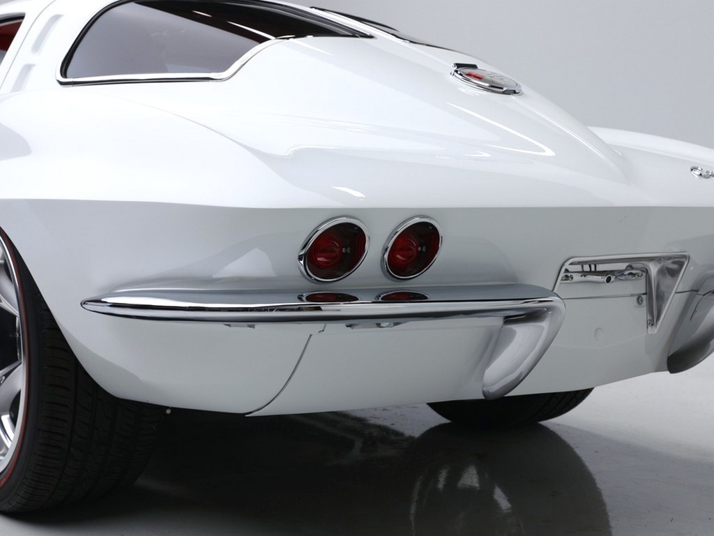 1963 Corvette Custom Split‑Window Coupe Resto‑Mod - Image 37
