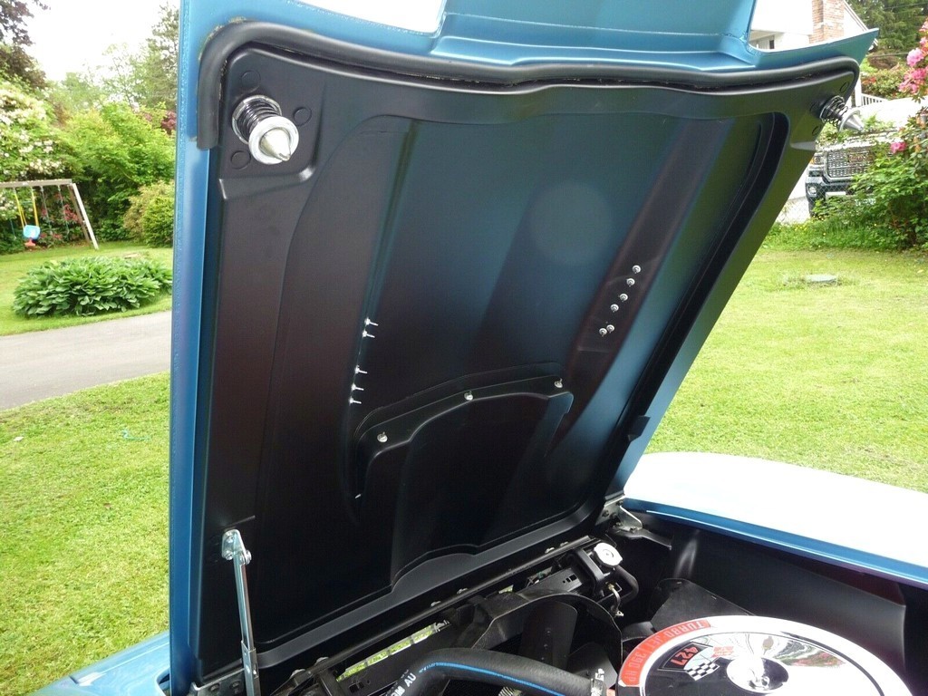 1967 Chevrolet Corvette Convertible 427/390hp – Numbers Matching, NCRS Restoration, 17k Miles - Image 20