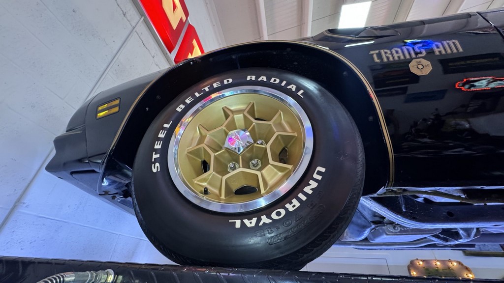 1976 Pontiac Firebird Trans Am 50th Anniversary Special Edition - Image 124