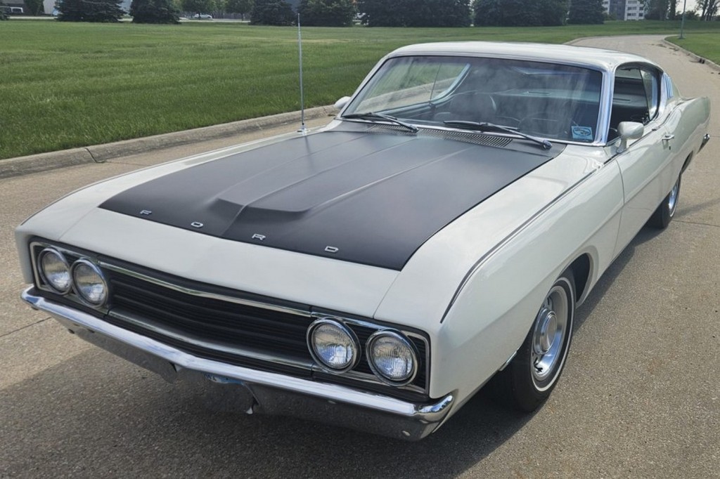 1969 Ford Torino Talladega - Image 5