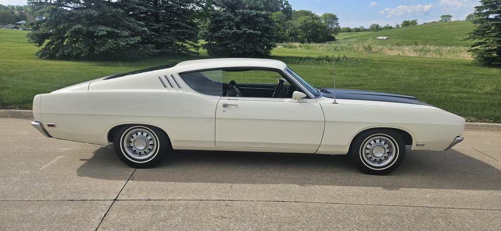 1969 Ford Torino Talladega - Image 25