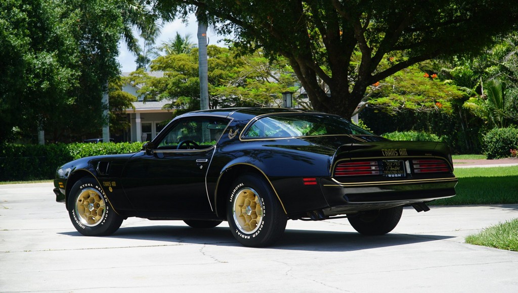1976 Pontiac Firebird Trans Am 50th Anniversary Special Edition - Image 183
