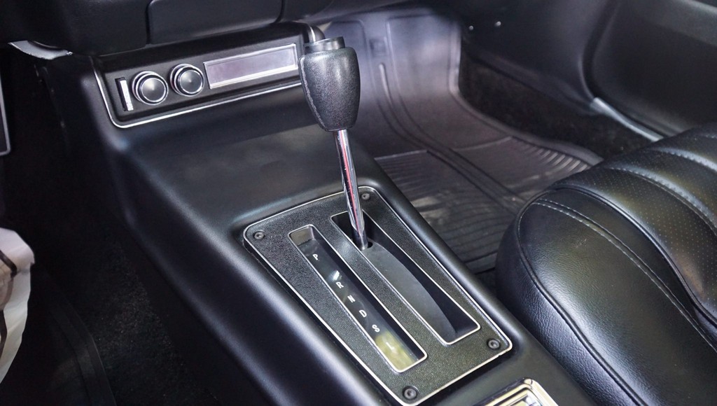 1976 Pontiac Firebird Trans Am 50th Anniversary Special Edition - Image 190