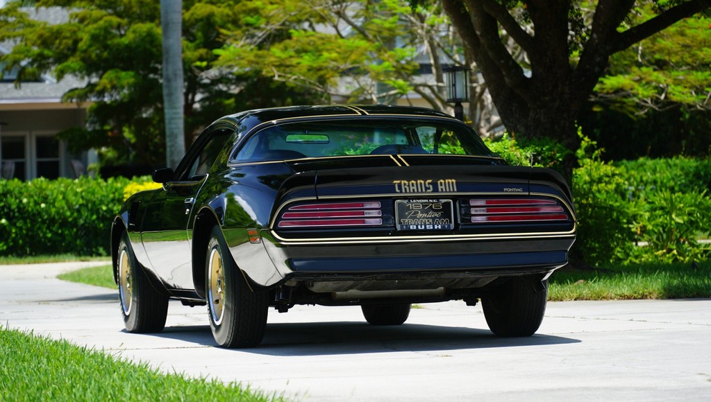 1976 Pontiac Firebird Trans Am 50th Anniversary Special Edition - Image 194