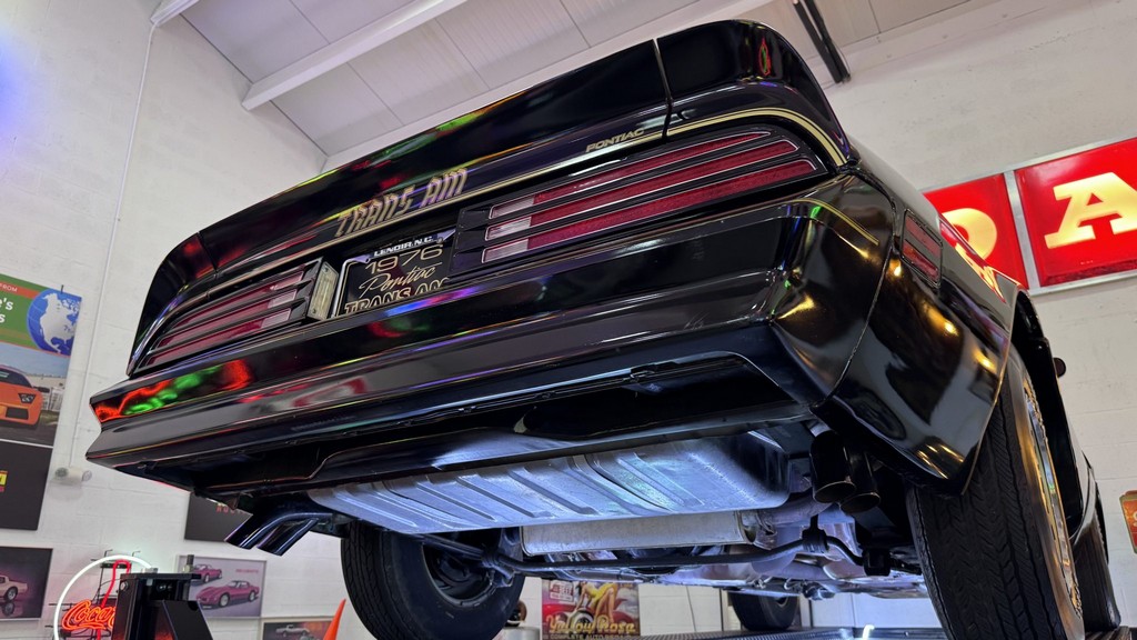 1976 Pontiac Firebird Trans Am 50th Anniversary Special Edition - Image 116