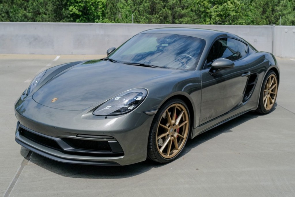 2024 Porsche 718 Cayman GTS 4.0 – 6-Speed Manual, Aventurine Green Metallic, One Owner, 13,000 Miles - Image 9