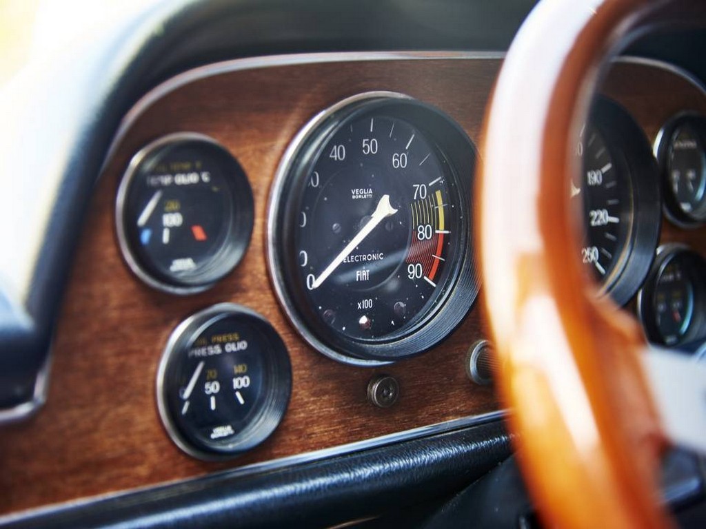 1971 Fiat Dino 2400 Spider - Image 26