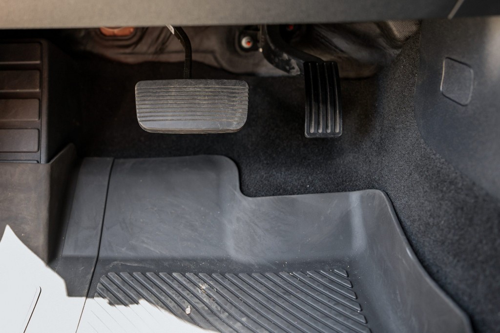 2023 Ford Bronco Raptor - Image 21