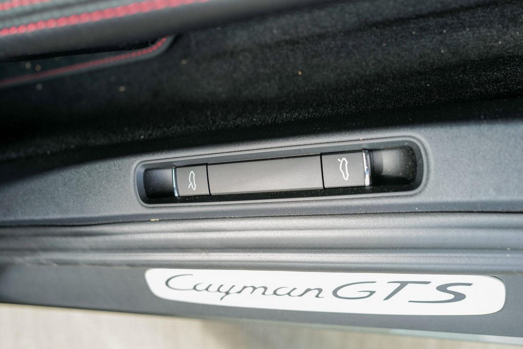 2024 Porsche 718 Cayman GTS 4.0 – 6-Speed Manual, Aventurine Green Metallic, One Owner, 13,000 Miles - Image 12