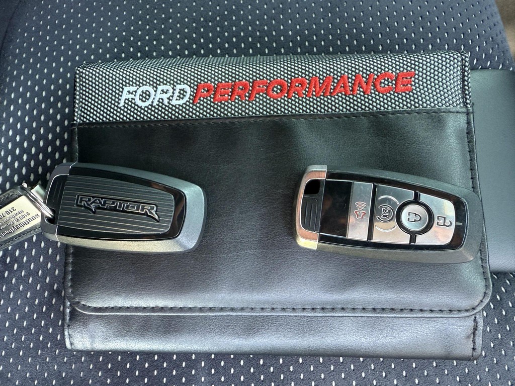 2023 Ford Bronco Raptor - Image 22