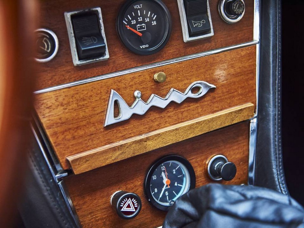 1971 Fiat Dino 2400 Spider - Image 36