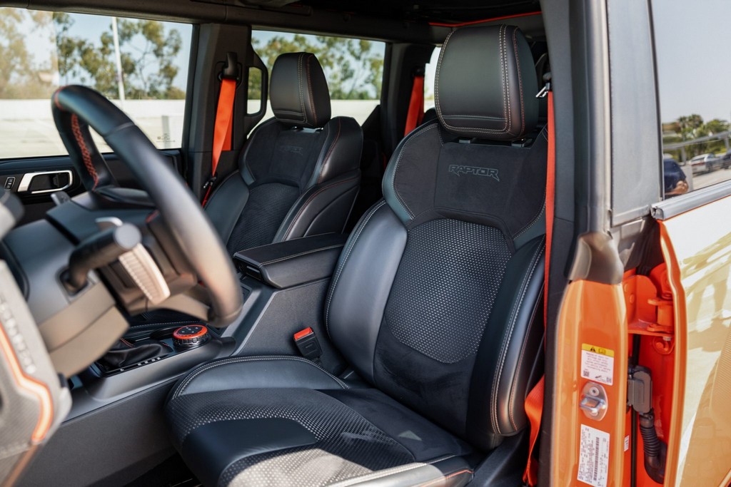 2023 Ford Bronco Raptor - Image 34