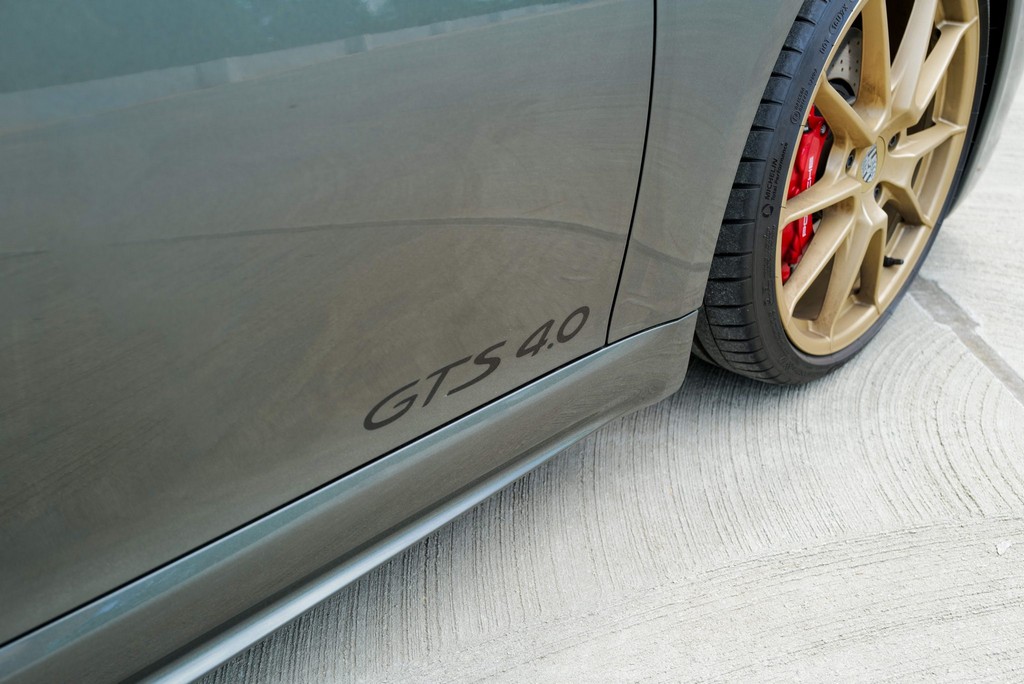 2024 Porsche 718 Cayman GTS 4.0 – 6-Speed Manual, Aventurine Green Metallic, One Owner, 13,000 Miles - Image 47