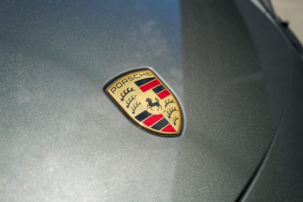 2024 Porsche 718 Cayman GTS 4.0 – 6-Speed Manual, Aventurine Green Metallic, One Owner, 13,000 Miles - Image 4