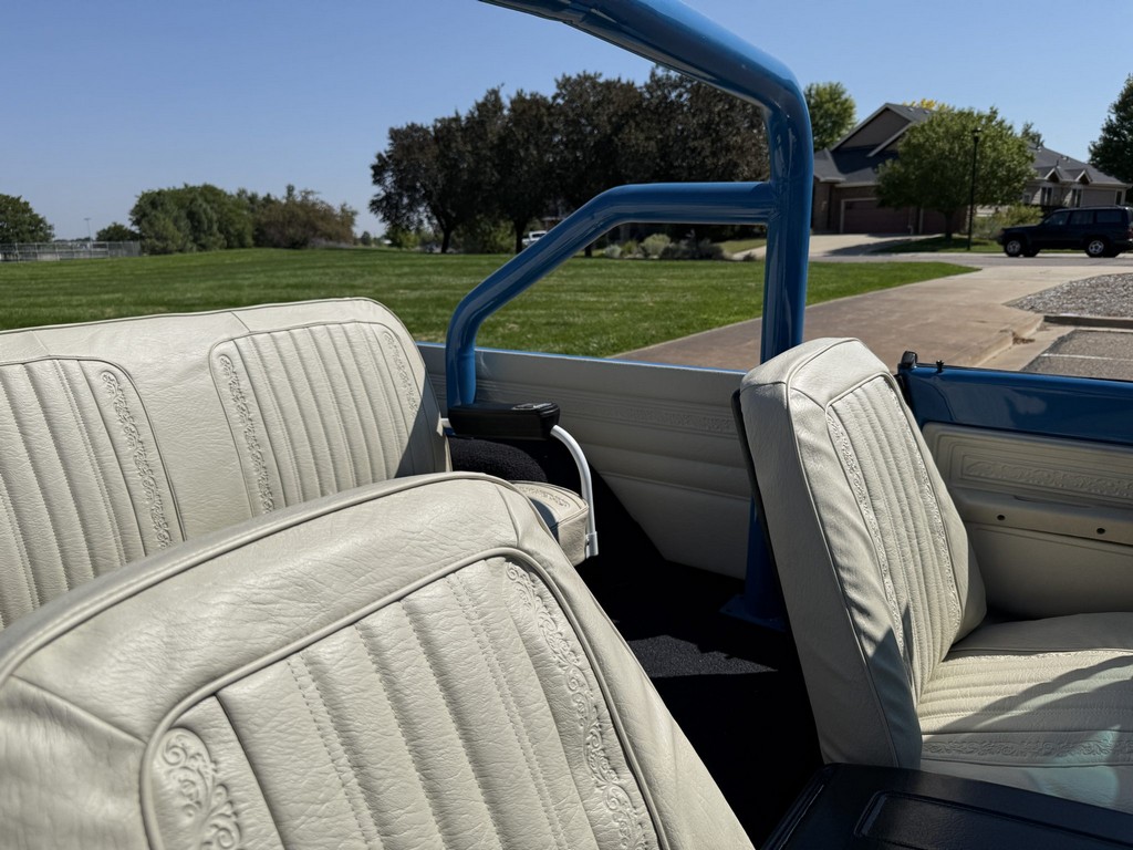 1972 Chevrolet K5 Blazer 4×4 - Image 11