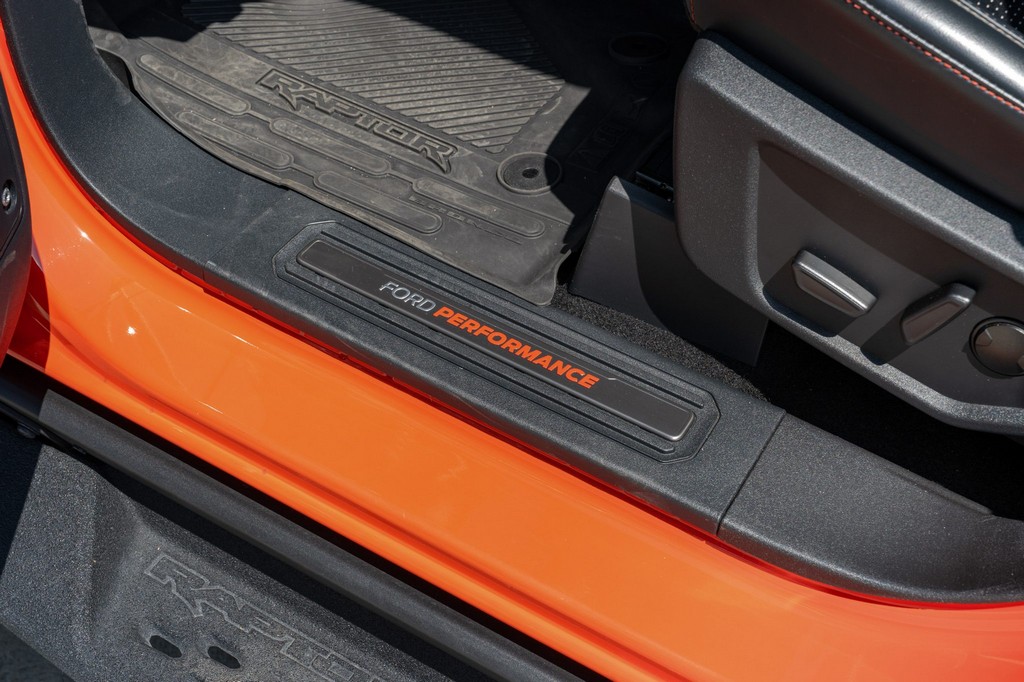 2023 Ford Bronco Raptor - Image 203