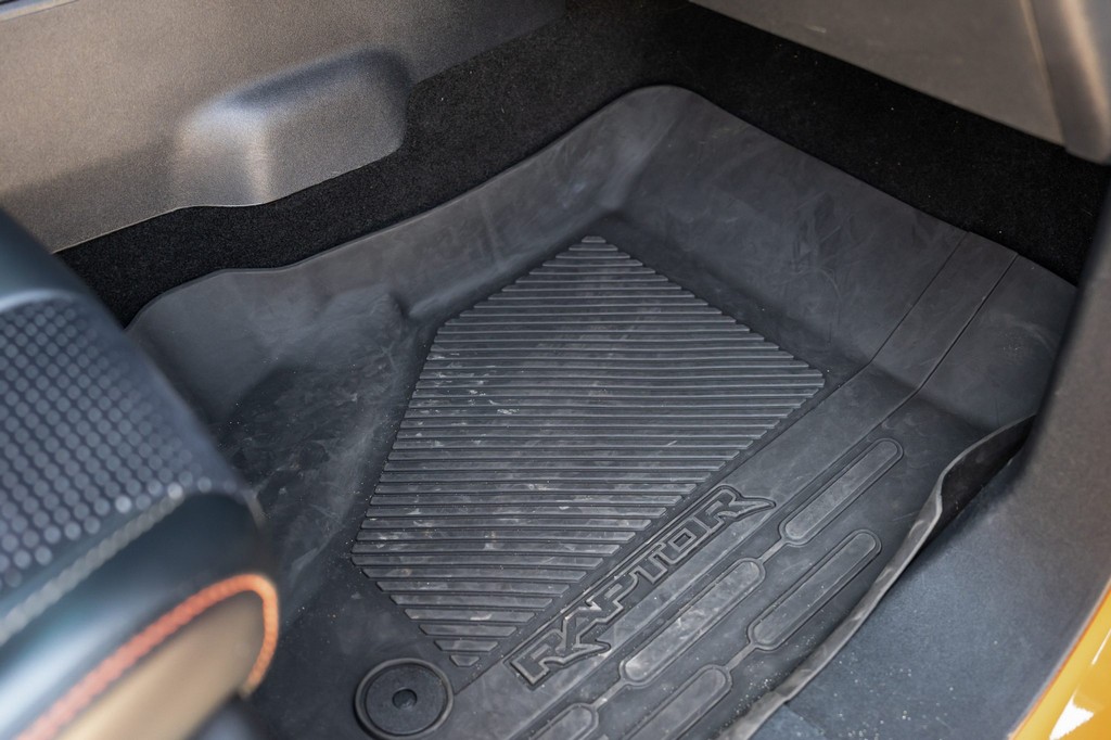 2023 Ford Bronco Raptor - Image 4