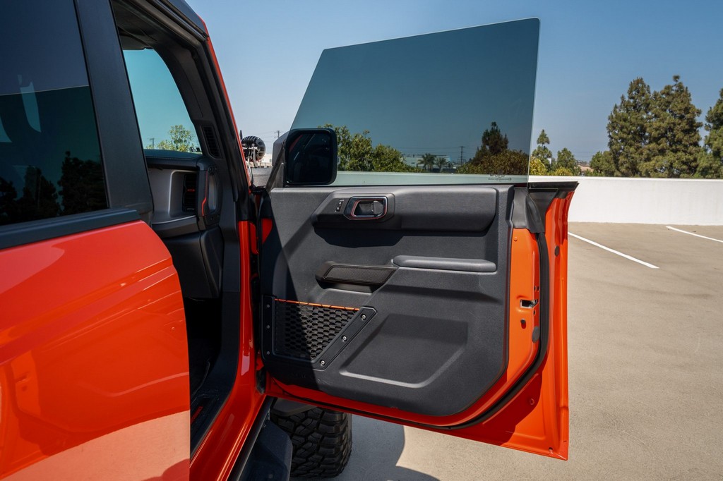 2023 Ford Bronco Raptor - Image 14