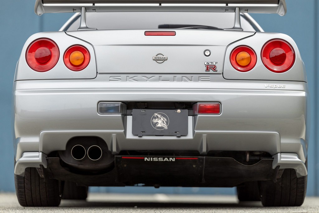 1999 Nissan Skyline GT-R V-Spec - Image 18