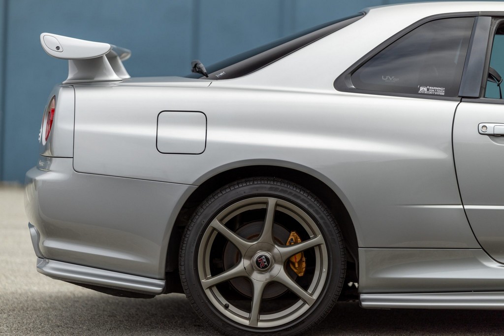 1999 Nissan Skyline GT-R V-Spec - Image 19