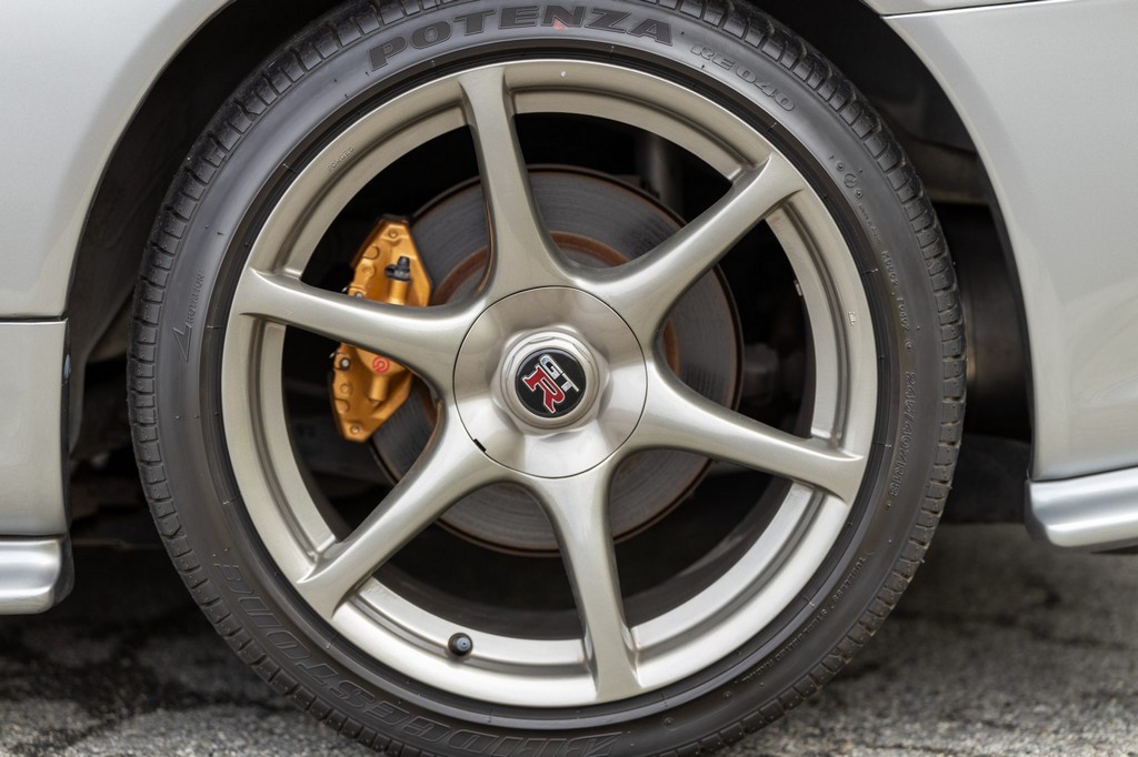 1999 Nissan Skyline GT-R V-Spec - Image 10